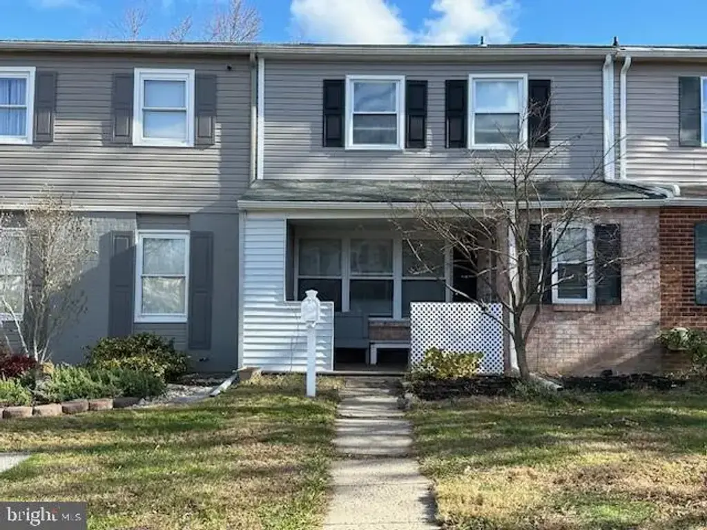 112 Jefferson Ct, QUAKERTOWN