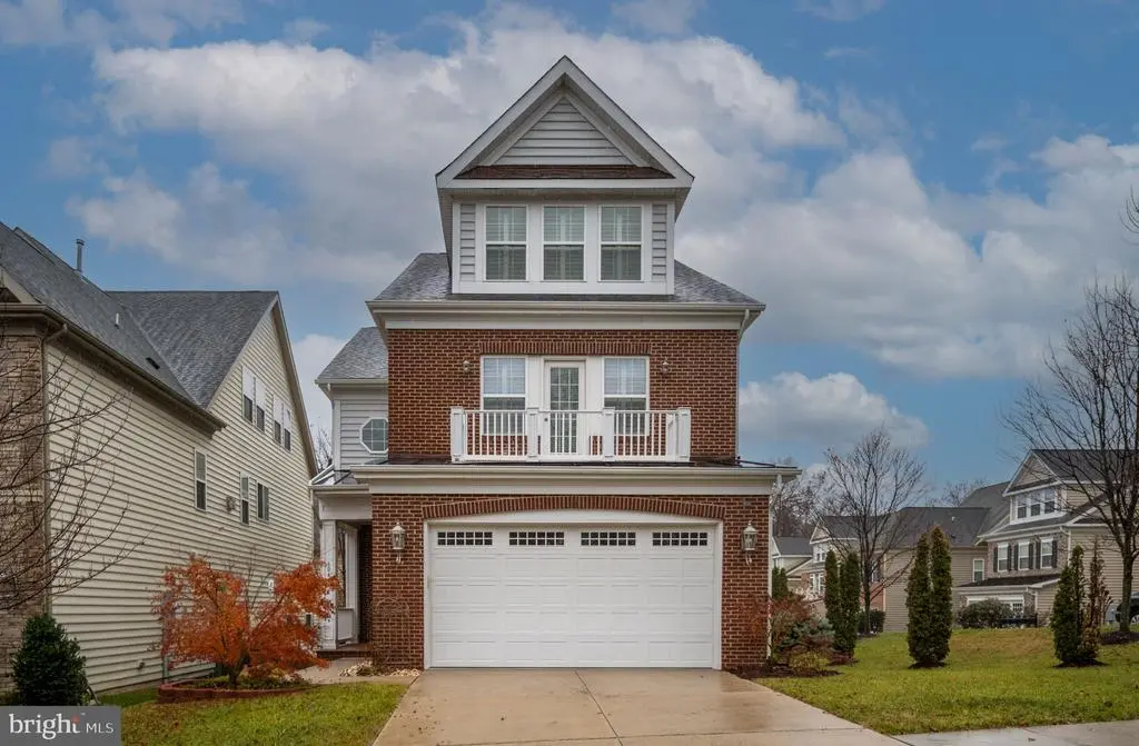 6044 Masondale Rd, ALEXANDRIA