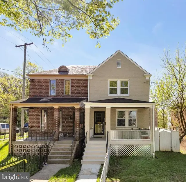 65 Allison St Ne, Washington