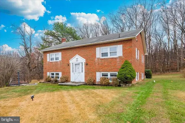 6015 Keyser Ln, Frederick