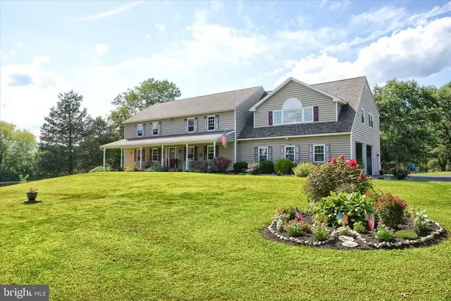 1010 Sweetbriar Rd, Perkasie