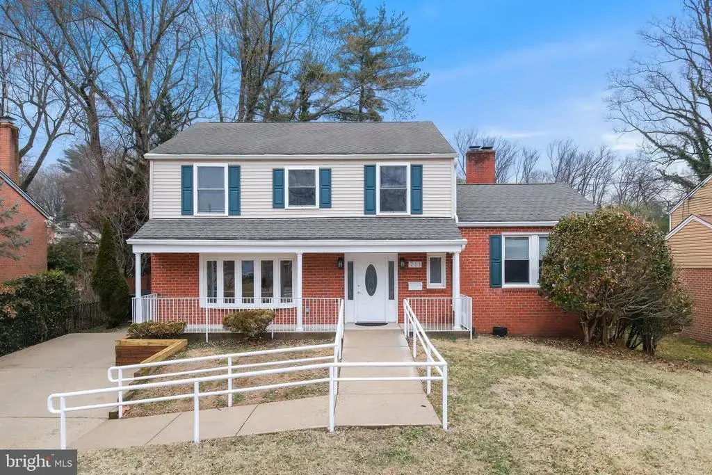 711 Lamberton Dr, SILVER SPRING