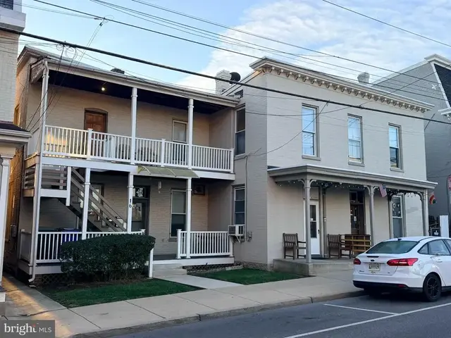 16 S Mulberry St, Hagerstown