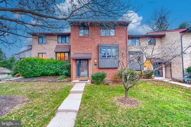 414 Five Farms Ln, Lutherville Timonium
