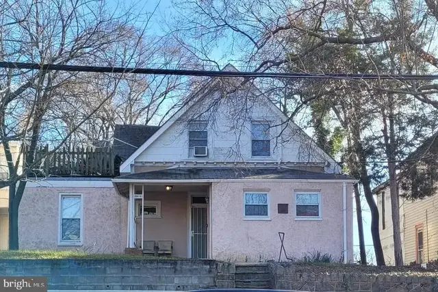3501 Rhode Island Ave, Mount Rainier