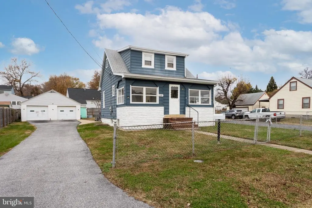 7324 School Ln, Dundalk