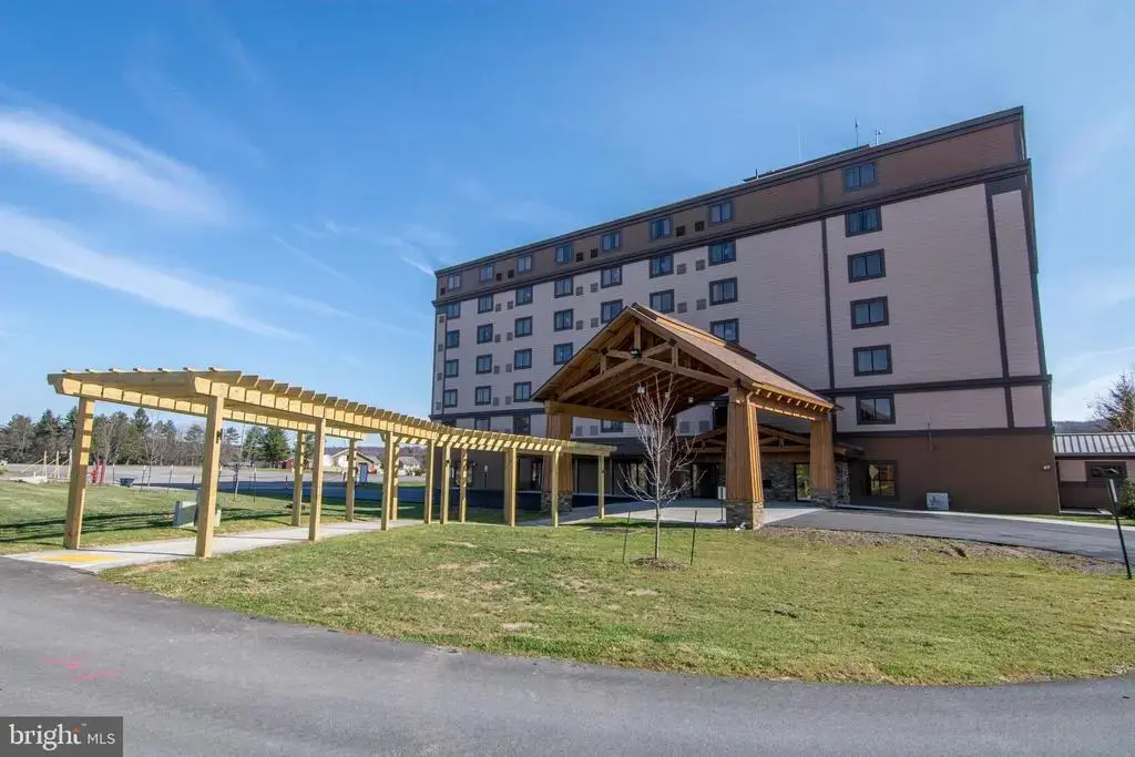290 Marsh Hill #501l, MC HENRY