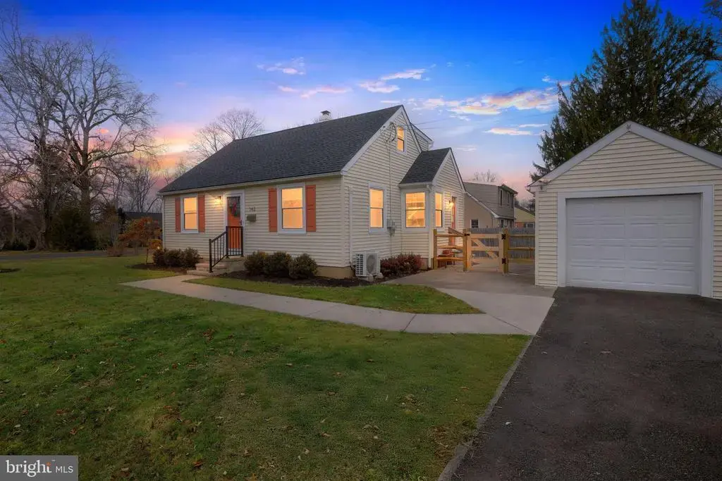 143 Myers Dr, DOYLESTOWN