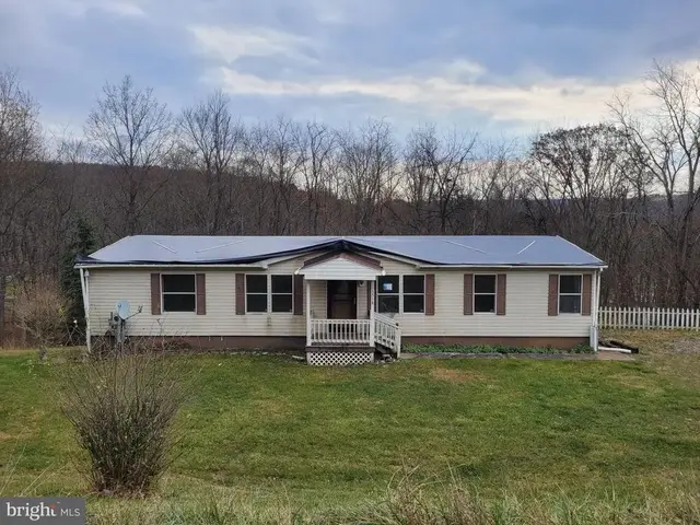 13518 Blank Rd Nw, Mount Savage