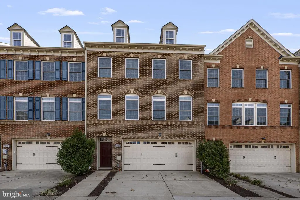 5313 Stream Bank Ln, Greenbelt