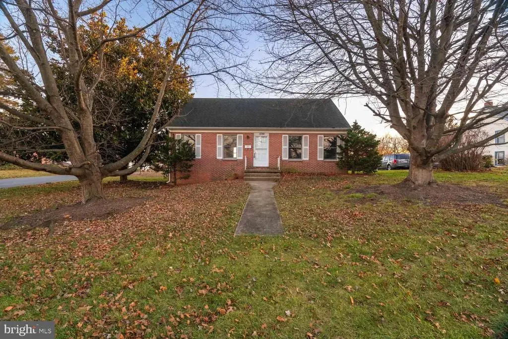 17511 Gay St, HAGERSTOWN
