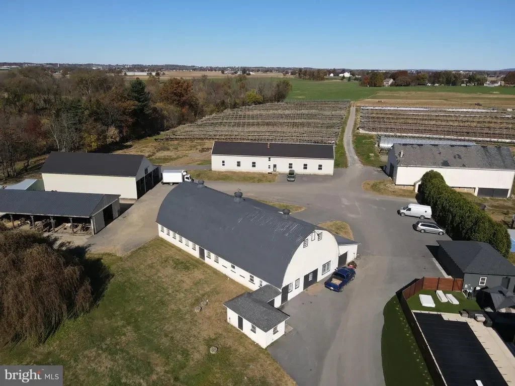 690 Kraybill Church Rd, MOUNT JOY