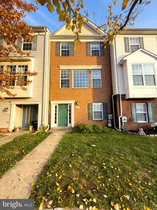 118 Penwick Cir, Frederick