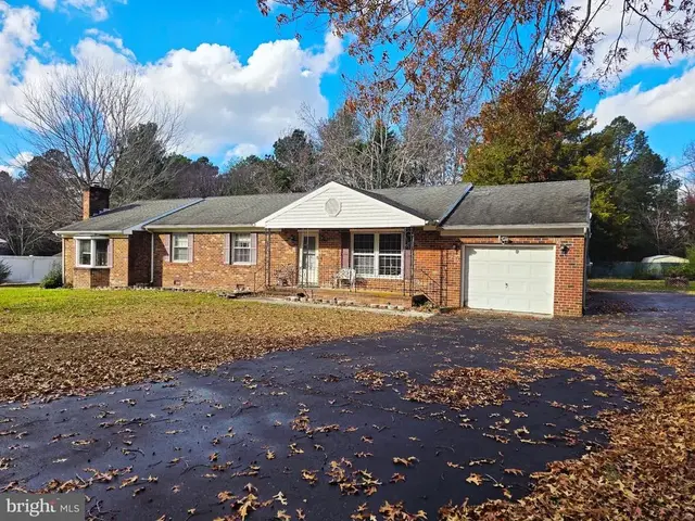 658 Islington Rd, Warsaw