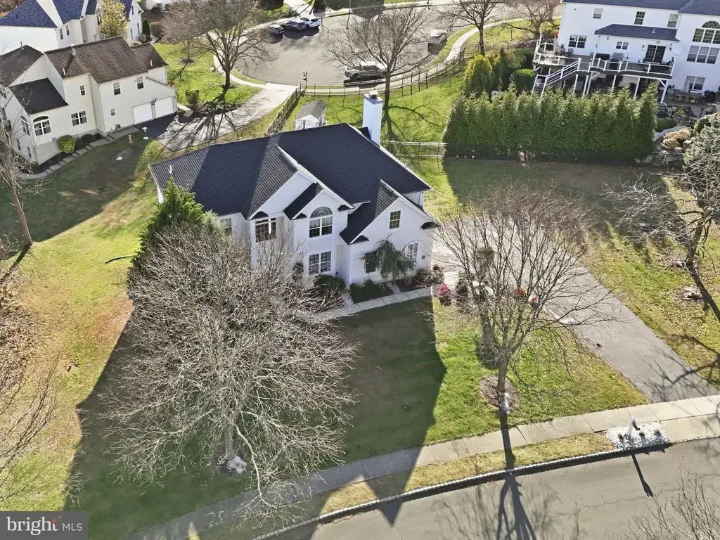 977 Hickory Ridge Dr, CHALFONT