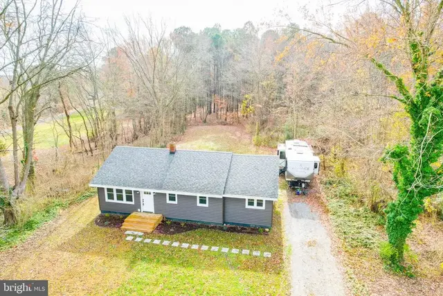 2229 Hudson Rd, Cambridge