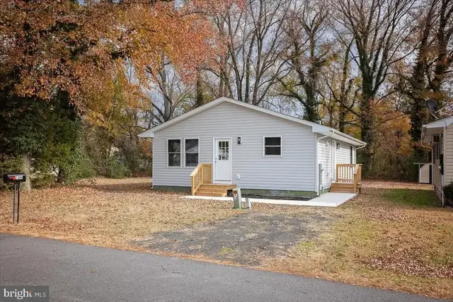1304 Rainbow Ave, Cambridge