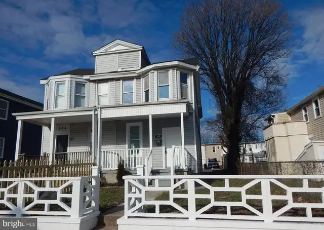 242 Riverview Ave, Dundalk