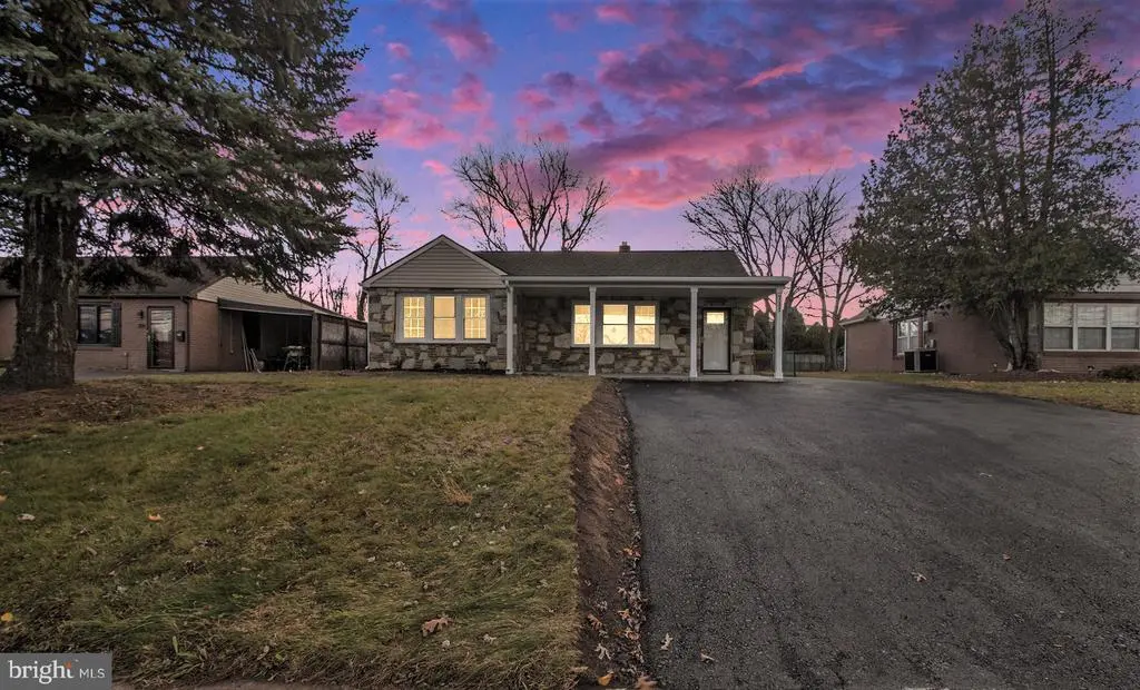 711 W County Line Rd #, HATBORO