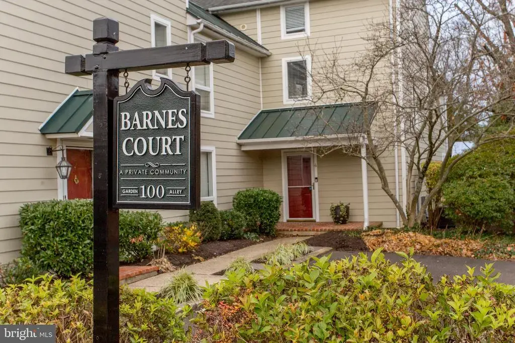 4 Barnes Ct, DOYLESTOWN
