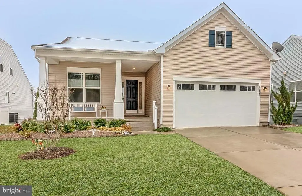 21227 Dauphine St, LEWES