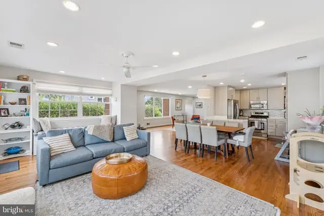 2403 Colston Dr, Silver Spring