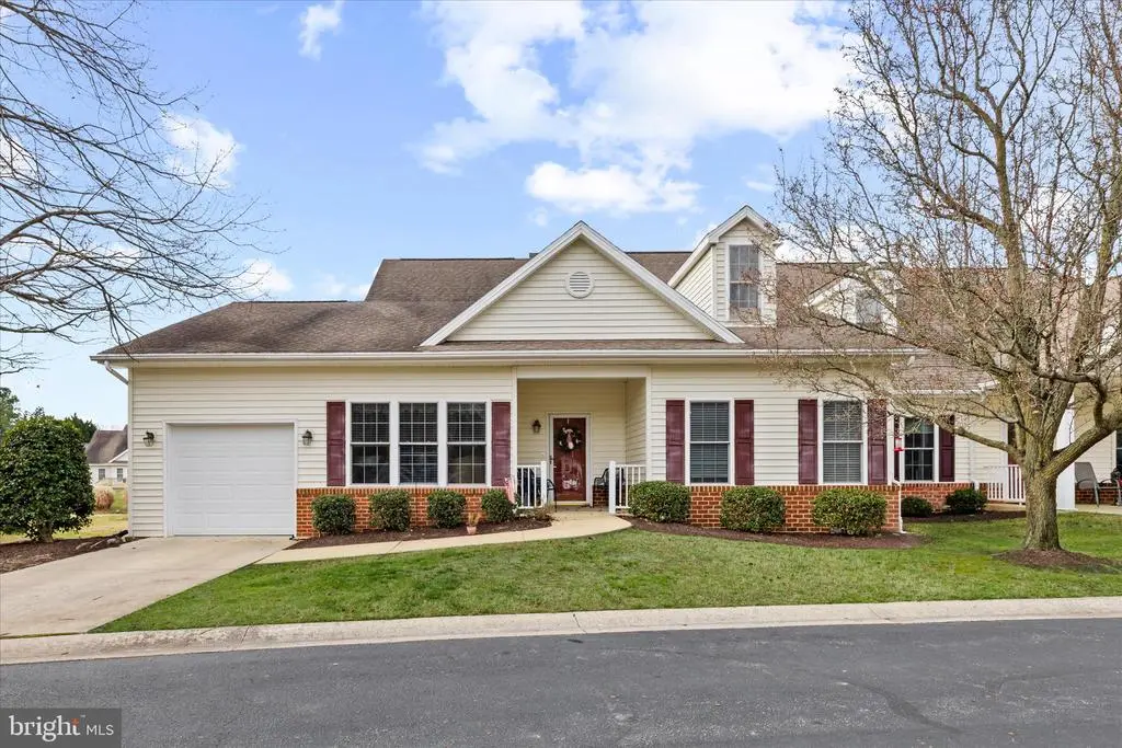 1106 S Schumaker Dr, Salisbury