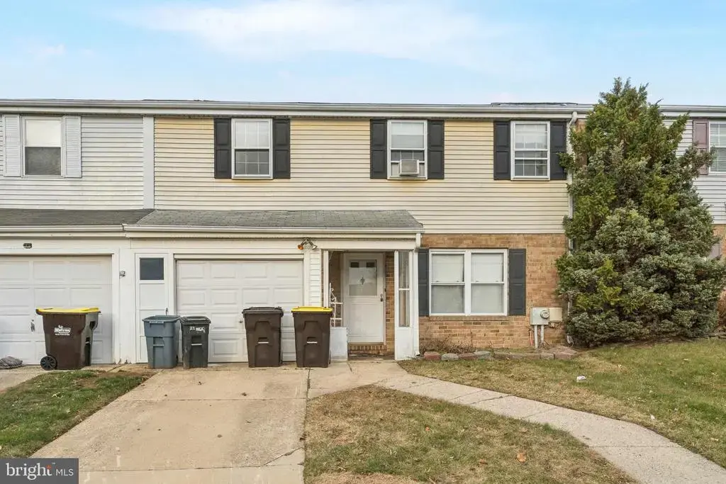 2469 Ginger Ct, BENSALEM