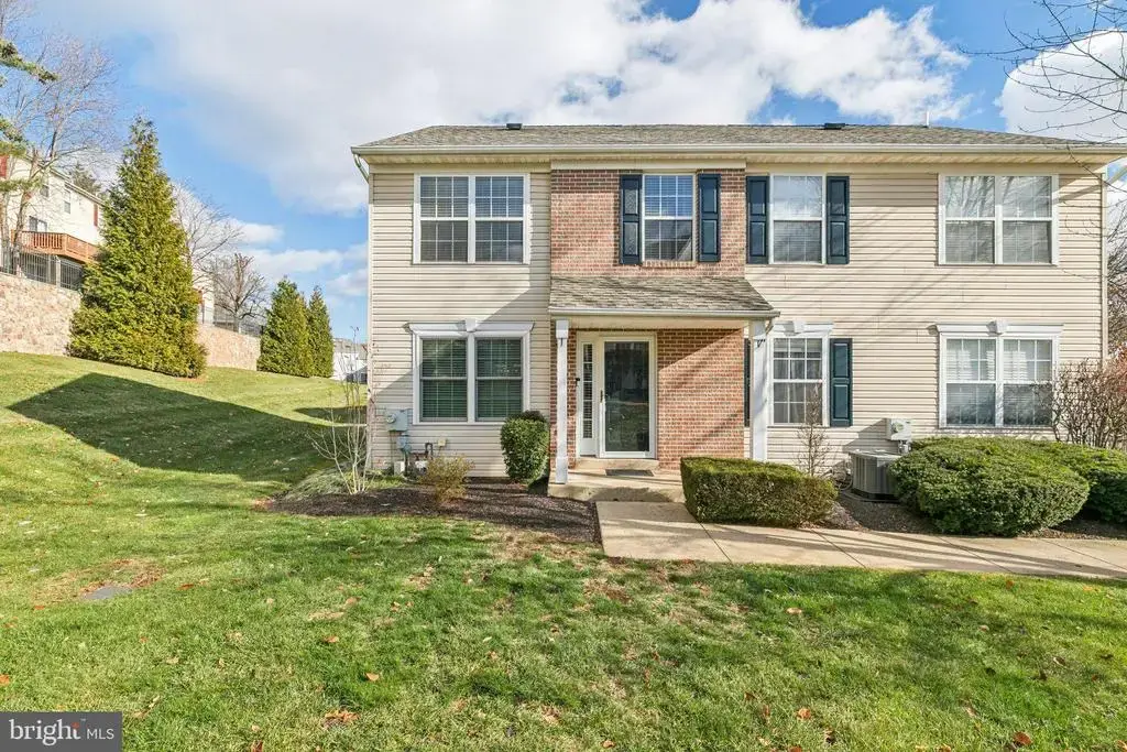 5437 Rinker Cir, DOYLESTOWN