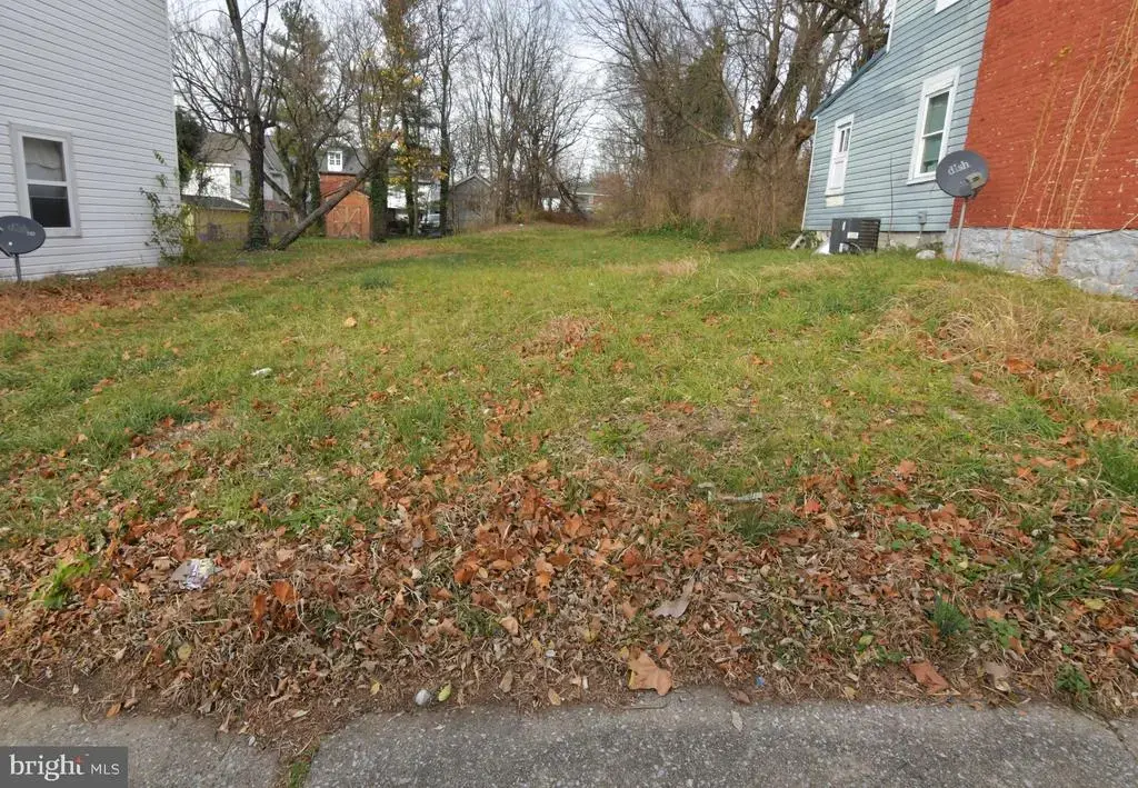 323 E Burke St, MARTINSBURG