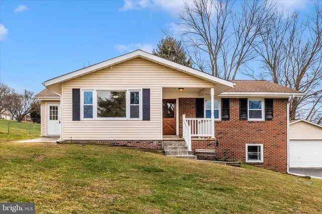 10223 Liberty Rd, Frederick