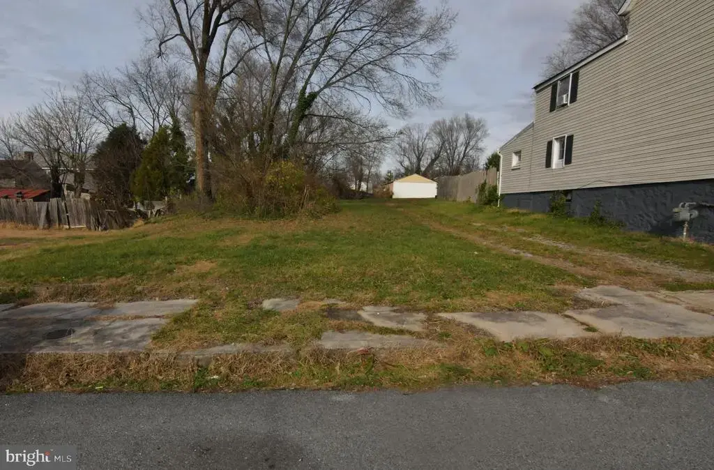 311 E King St, MARTINSBURG