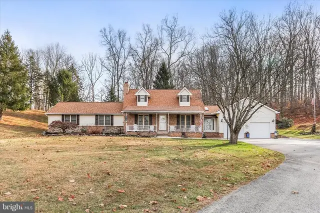 4935 Blooming Grove Rd, Glenville