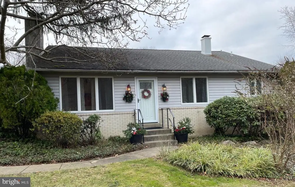 2400 Edge Hill Rd, HUNTINGDON VALLEY