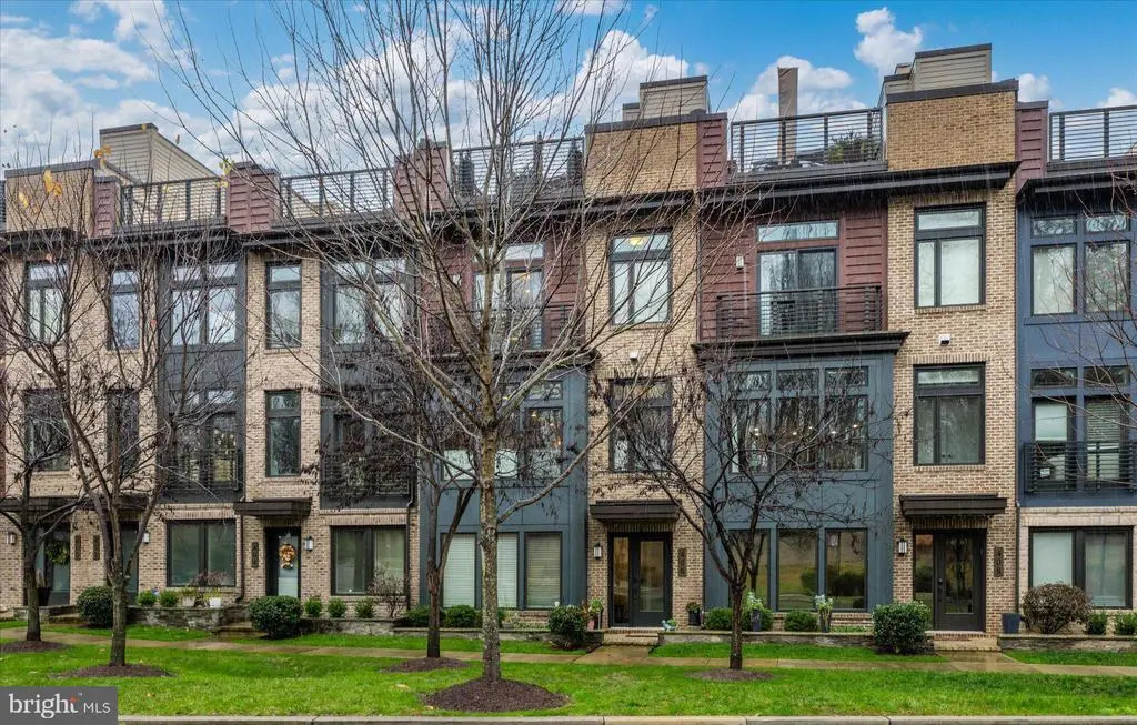 406 Barlow Pl, BETHESDA