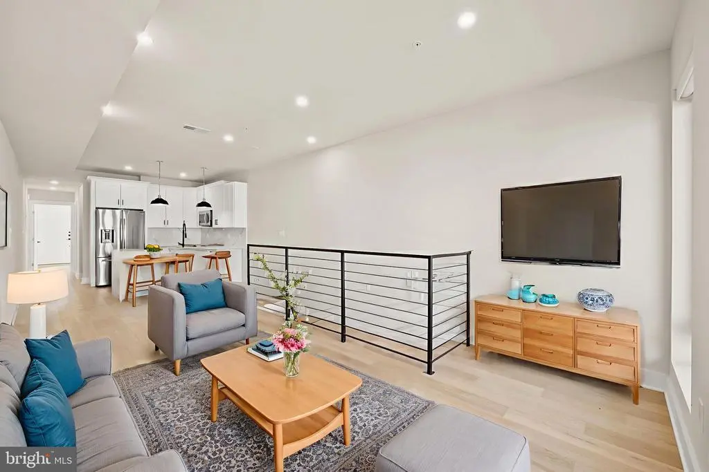 1923 Capitol Ave Ne #2, WASHINGTON