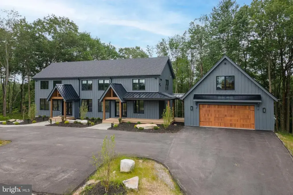 14 Summer Camp Ln, MC HENRY