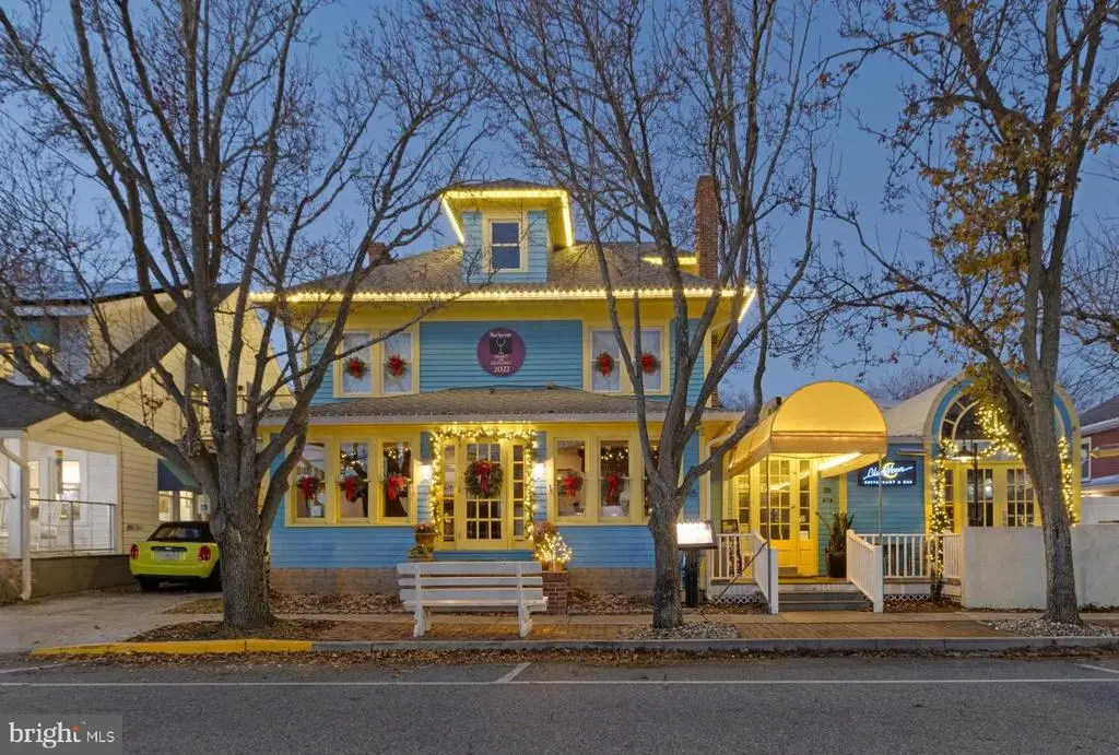 35 Baltimore Ave, REHOBOTH BEACH