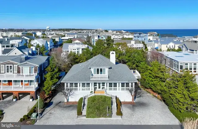 19 Palmer Ave, Rehoboth Beach