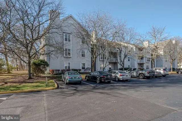 410 Ashton Ln #410, New Castle