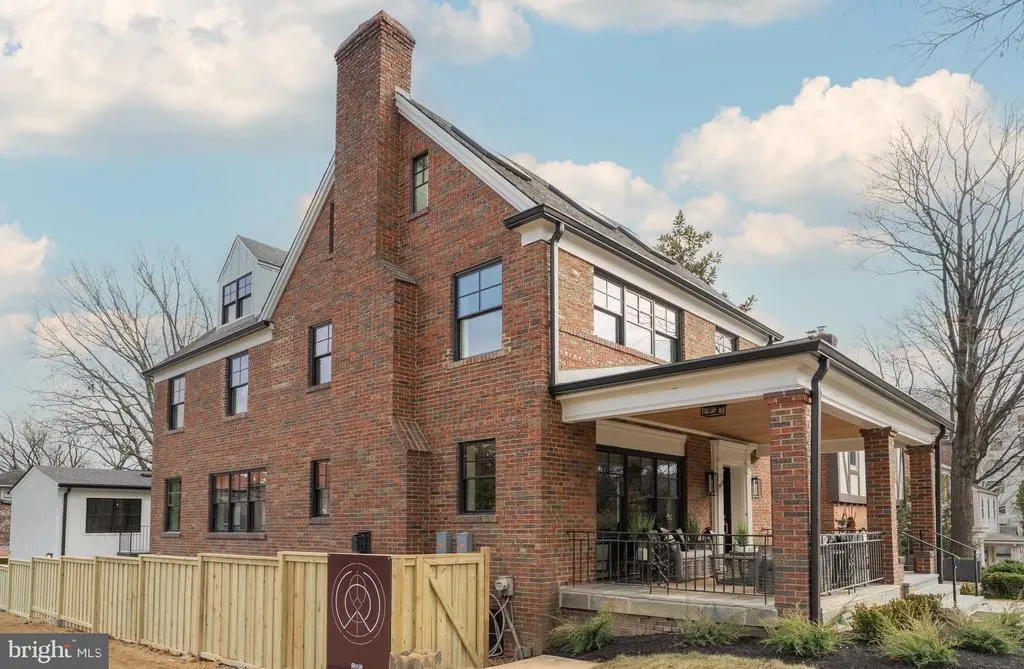 2619 Wisconsin Ave Nw, WASHINGTON