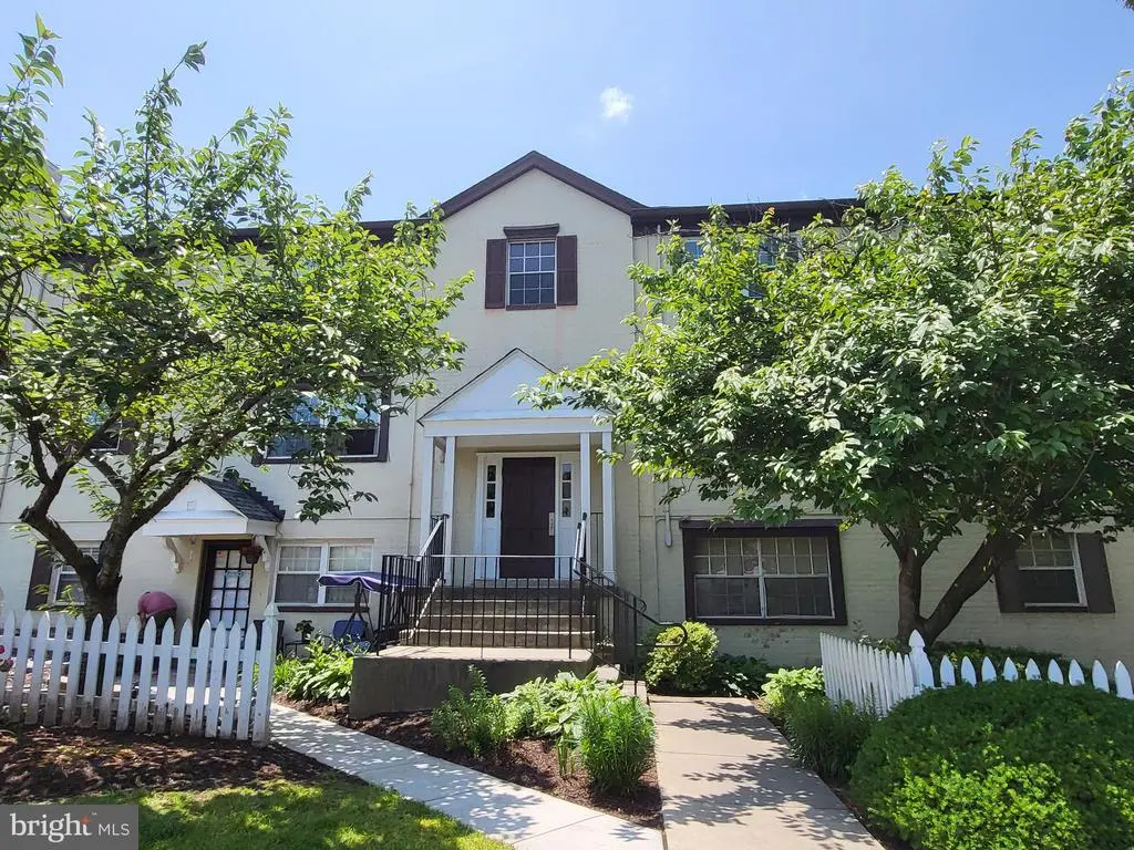 4503 Romlon St #102, Beltsville