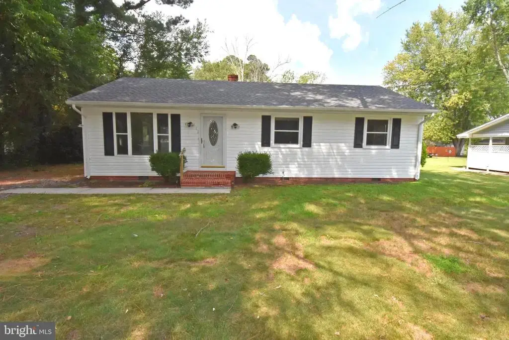 612 Regency Dr, SALISBURY