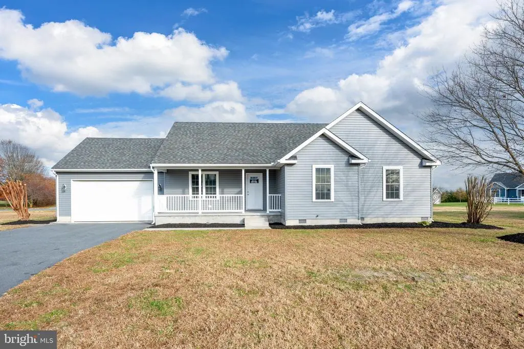 106 Willow Brooke Ct, Seaford