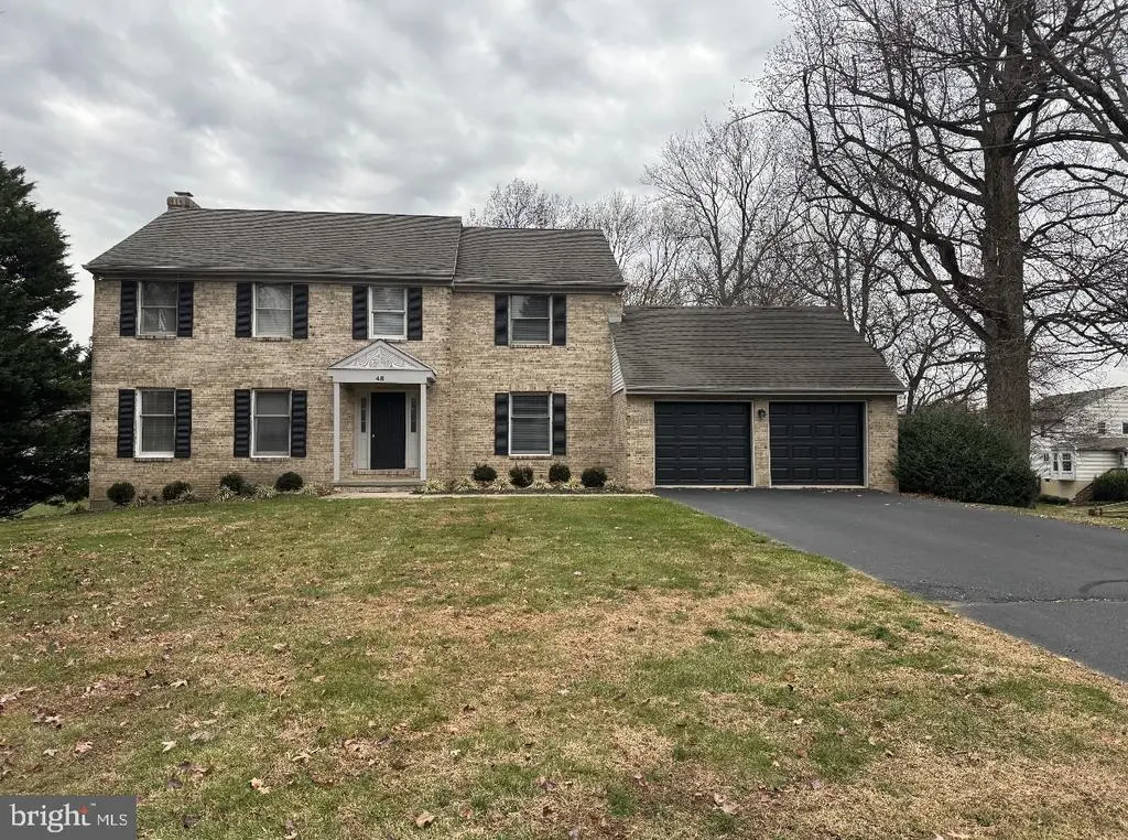 48 Beech Hill Dr, Newark