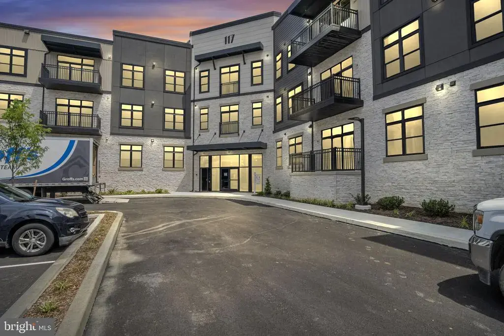117 Blackford Blvd #102, LEBANON