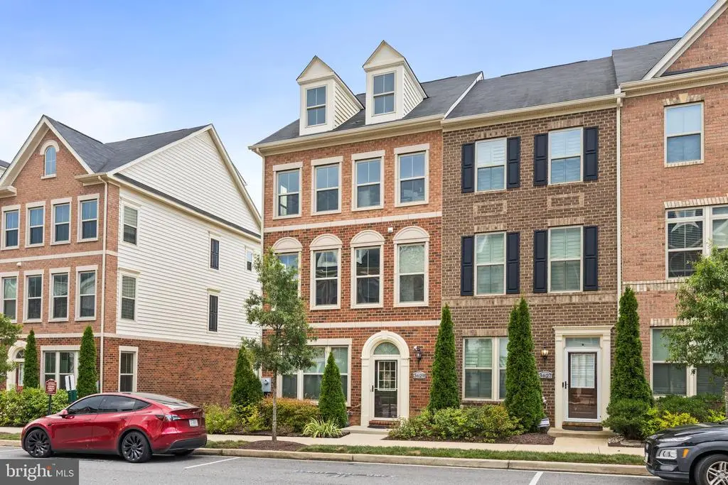 3629 Jamison St Ne, Washington