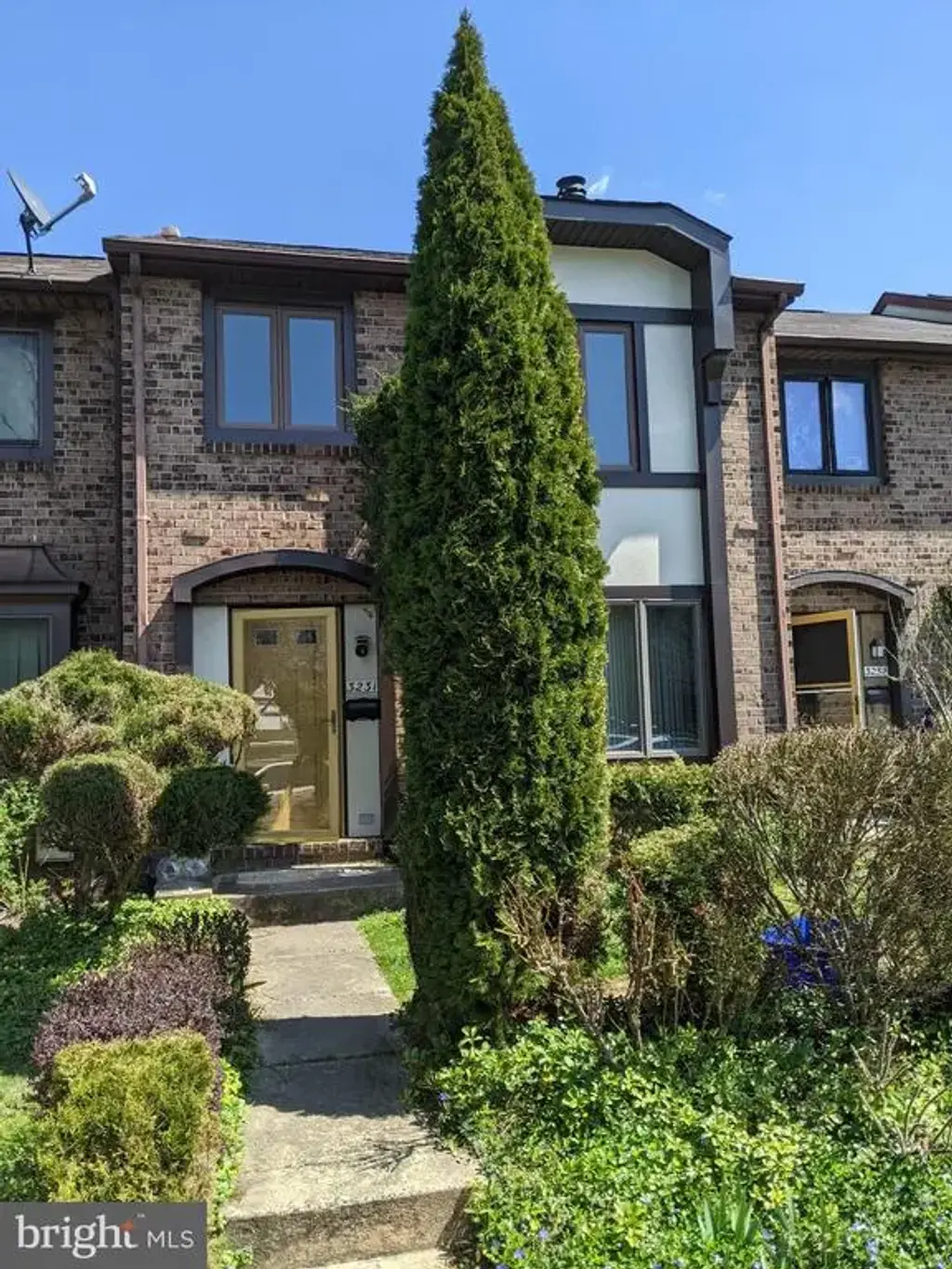 3231 Durham Pl, SOUTHAMPTON