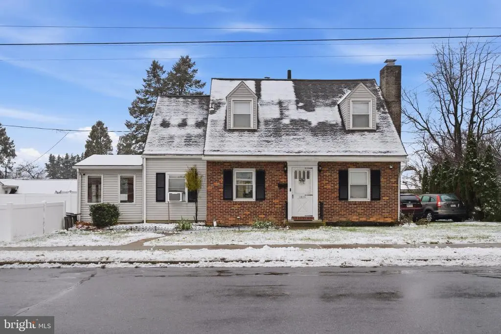 1950 Oxford Dr, ALLENTOWN