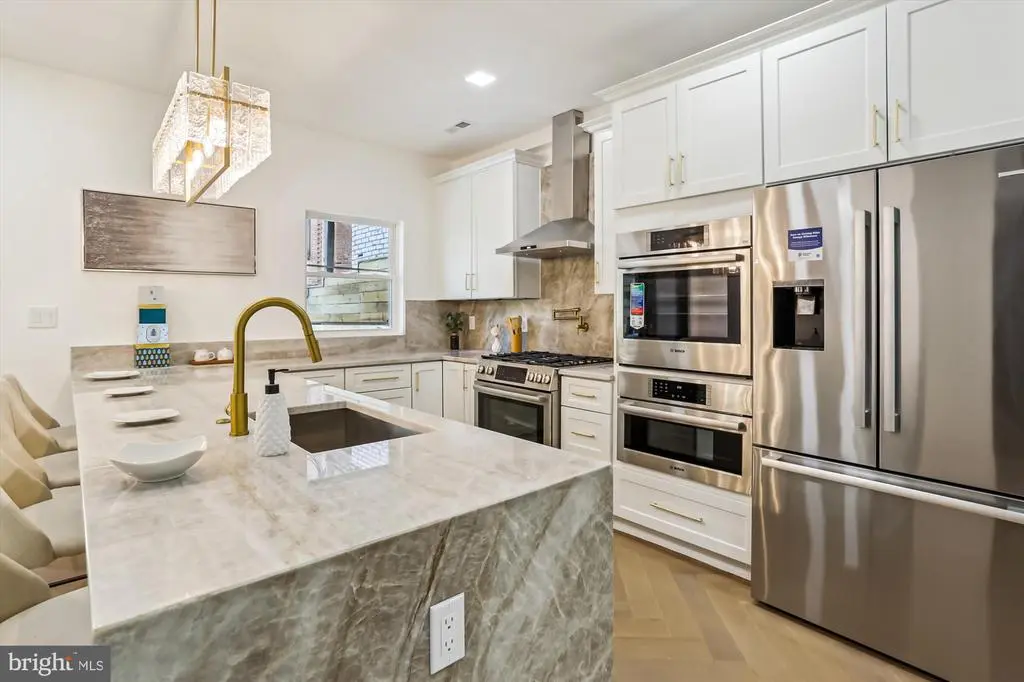 1832 Florida Ave Nw, WASHINGTON